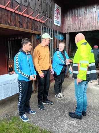 IMG-156d8977ba084a4fc70bc914ade110ca-V