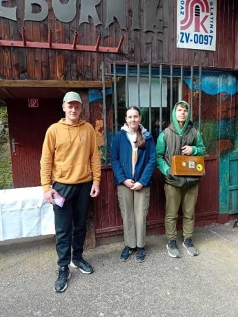 IMG-035840d906b1add97f1c4b51df3305c6-V