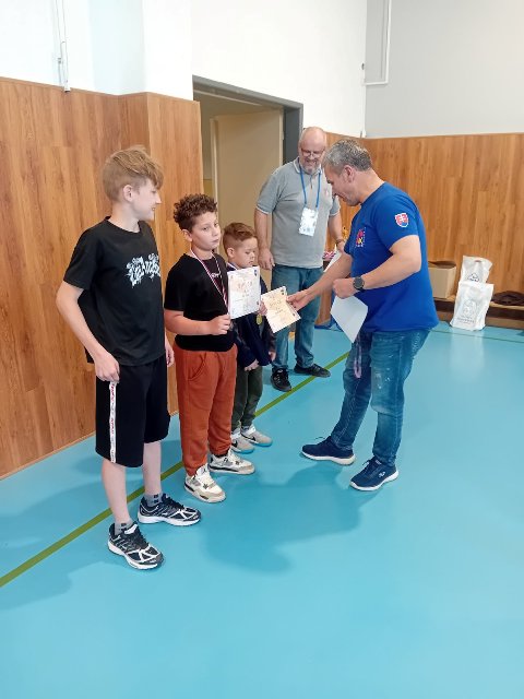 IMG-4ae665fc0e331784098f3e16eaa586d5-V