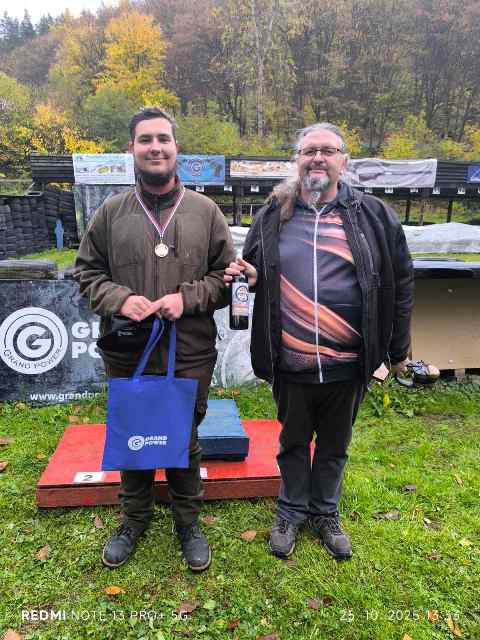 IMG-e5420d15fde17faacc82147bd1bf030a-V